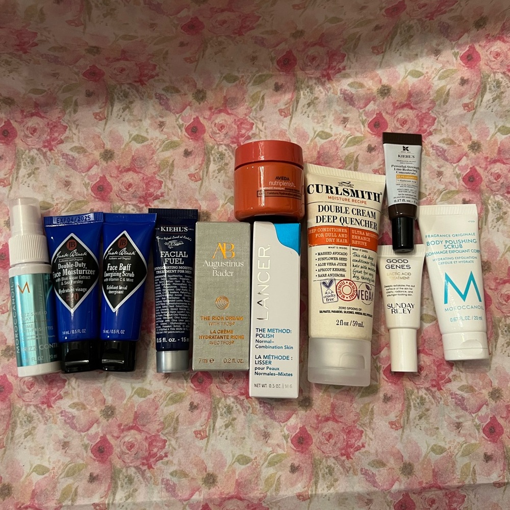 Sample bundle Moroccanoil, jack black, Kielhs, Sunday Riley, lancer
